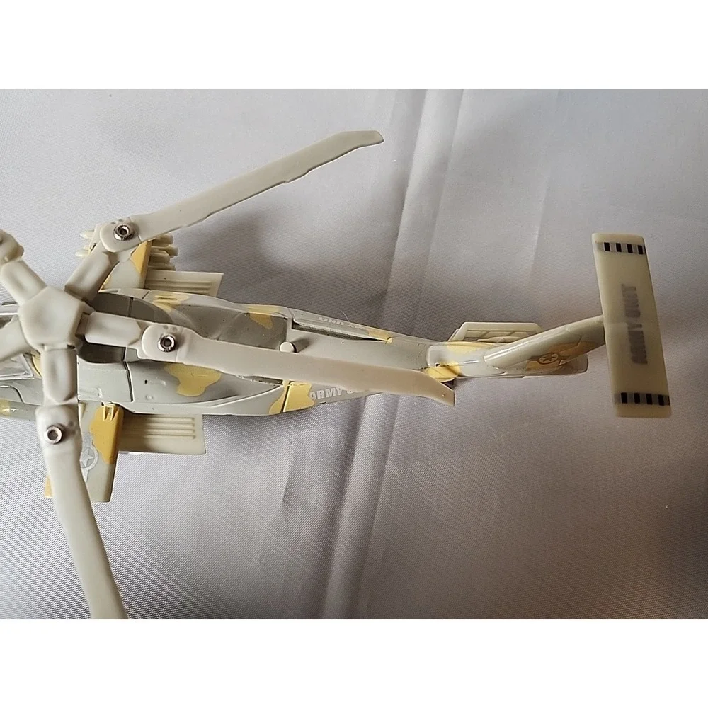 STEALTH COPTER Diecast Helicopter Toy Light & Sounds Army Unit Ivory Camo *Read